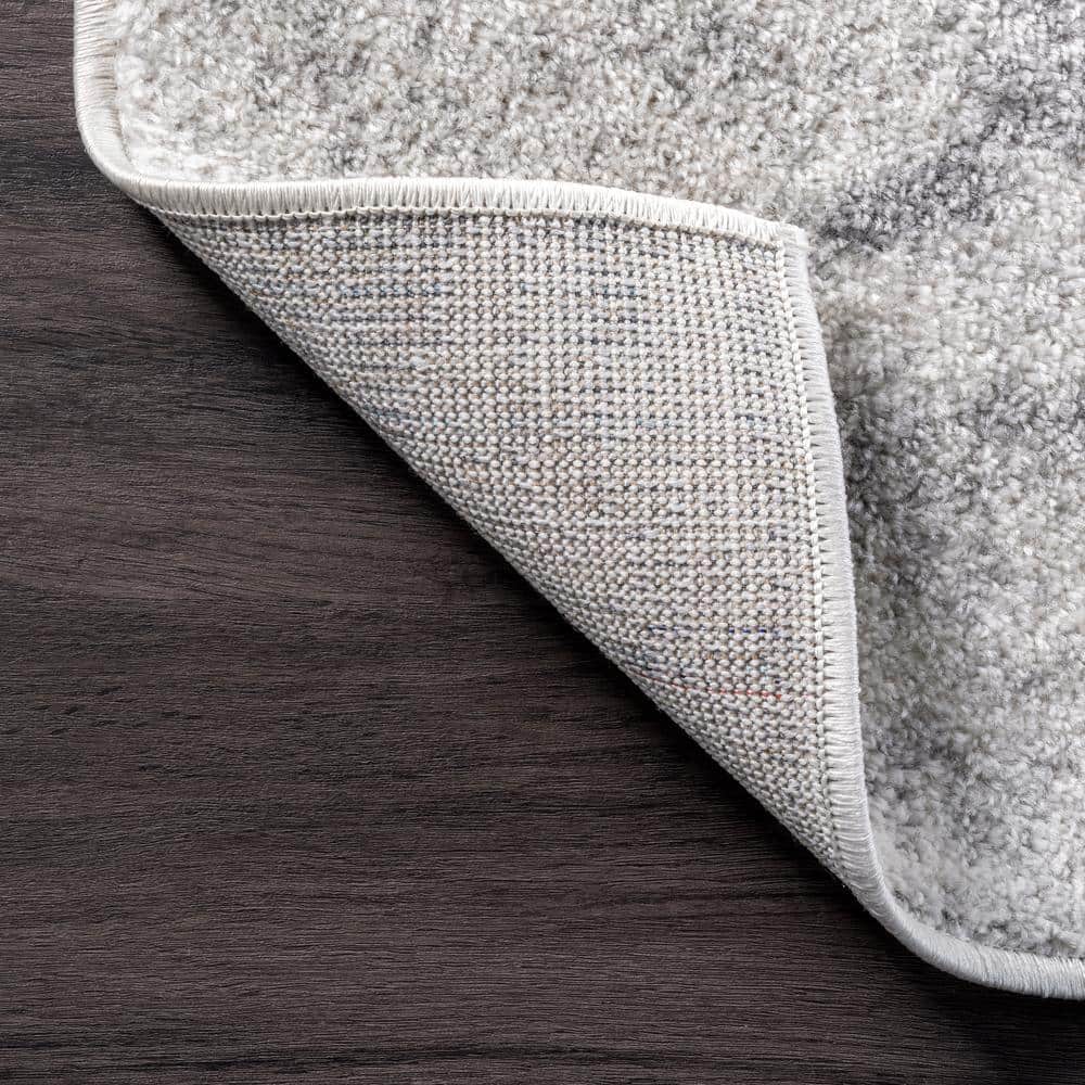 Modern Gray Crisscross Lines Easy-Care Synthetic Area Rug, 8' x 11'
