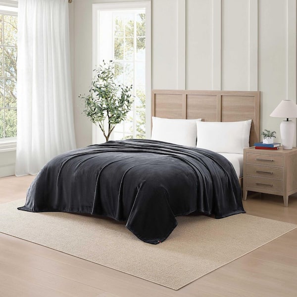 TH Solid Grey King Plush Fleece Blanket