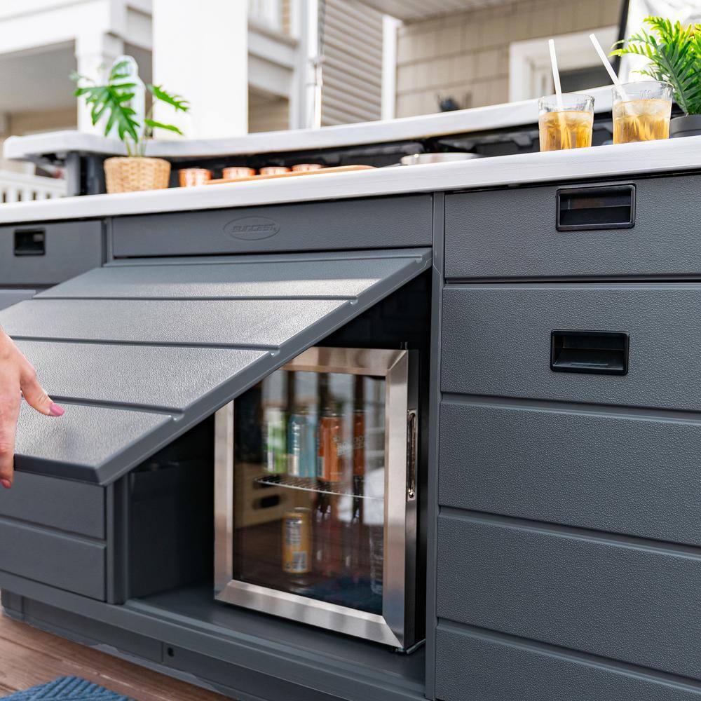 Gray Plastic Outdoor Bar with Marblecast Countertop
