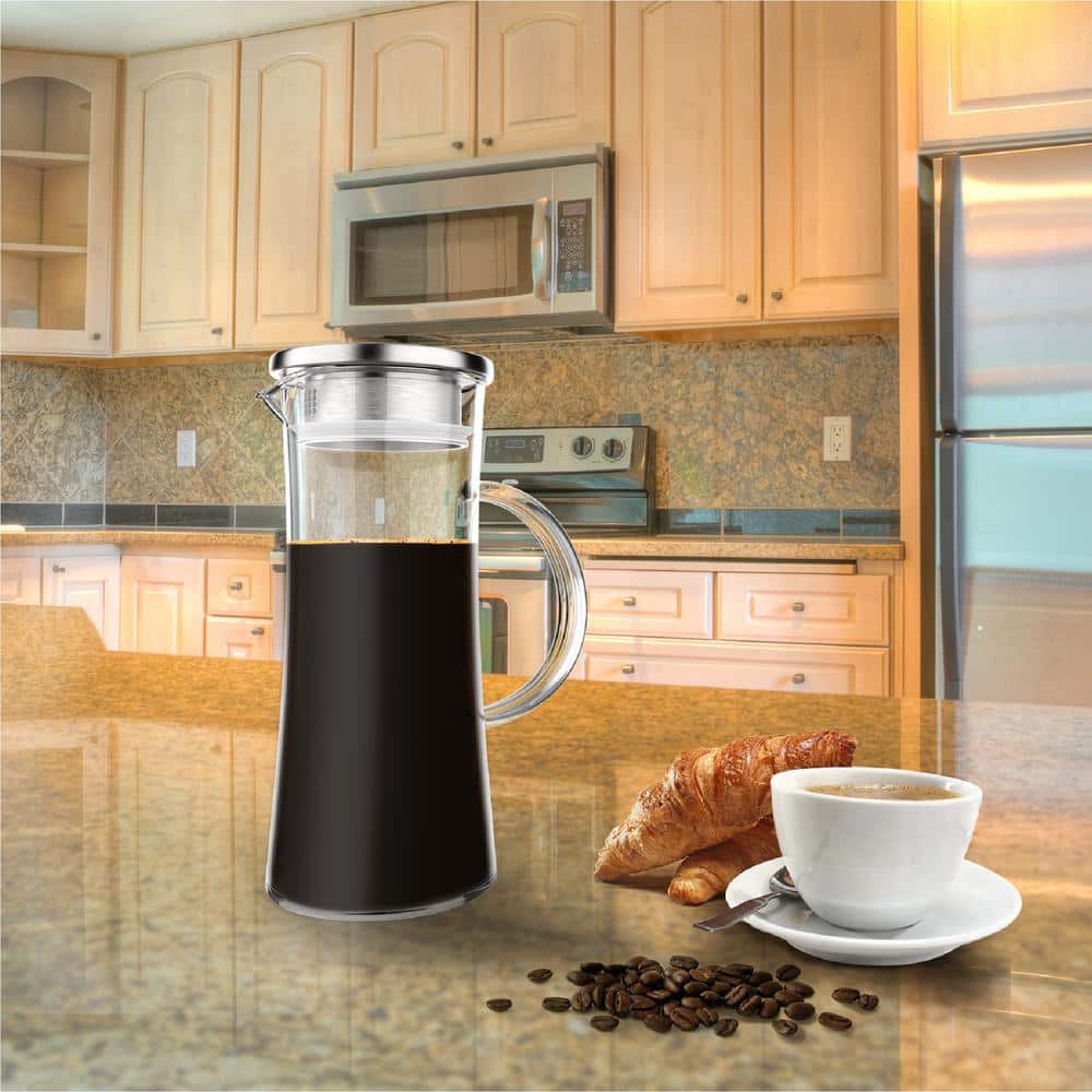 50 oz Clear Glass Pitcher with Stainless Steel Lid
