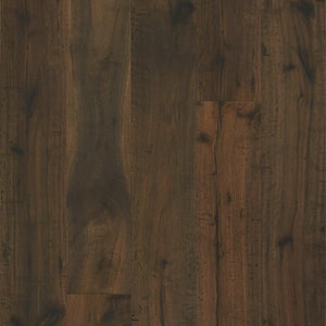 Coastal Heron Oak 5/8 in. T x 7.5 in. W Wire Brushed Engineered Hardwood Flooring (31.1 sqft/case)