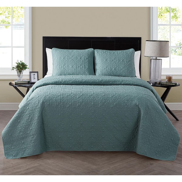 Caroline 3-Piece Sage Embossed Microfiber Full/Queen Quilt Set