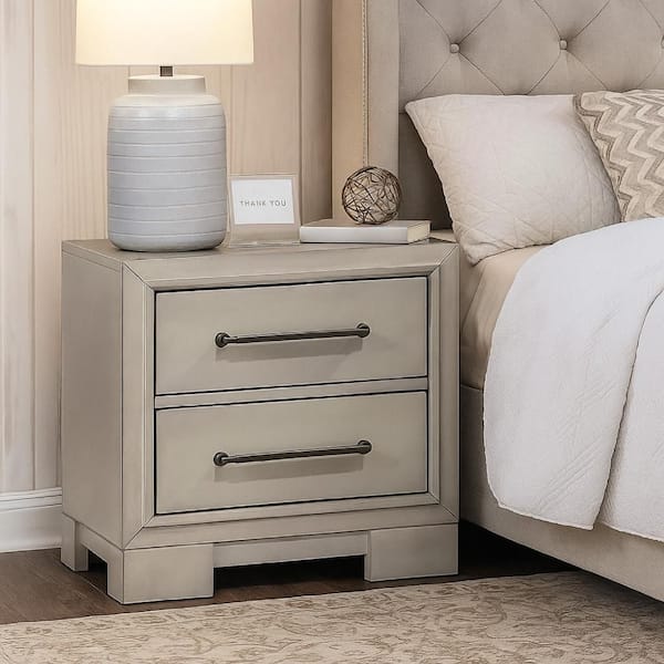 Jaxen Antique White and Black 2 Drawer 22.05 in. W Nightstand