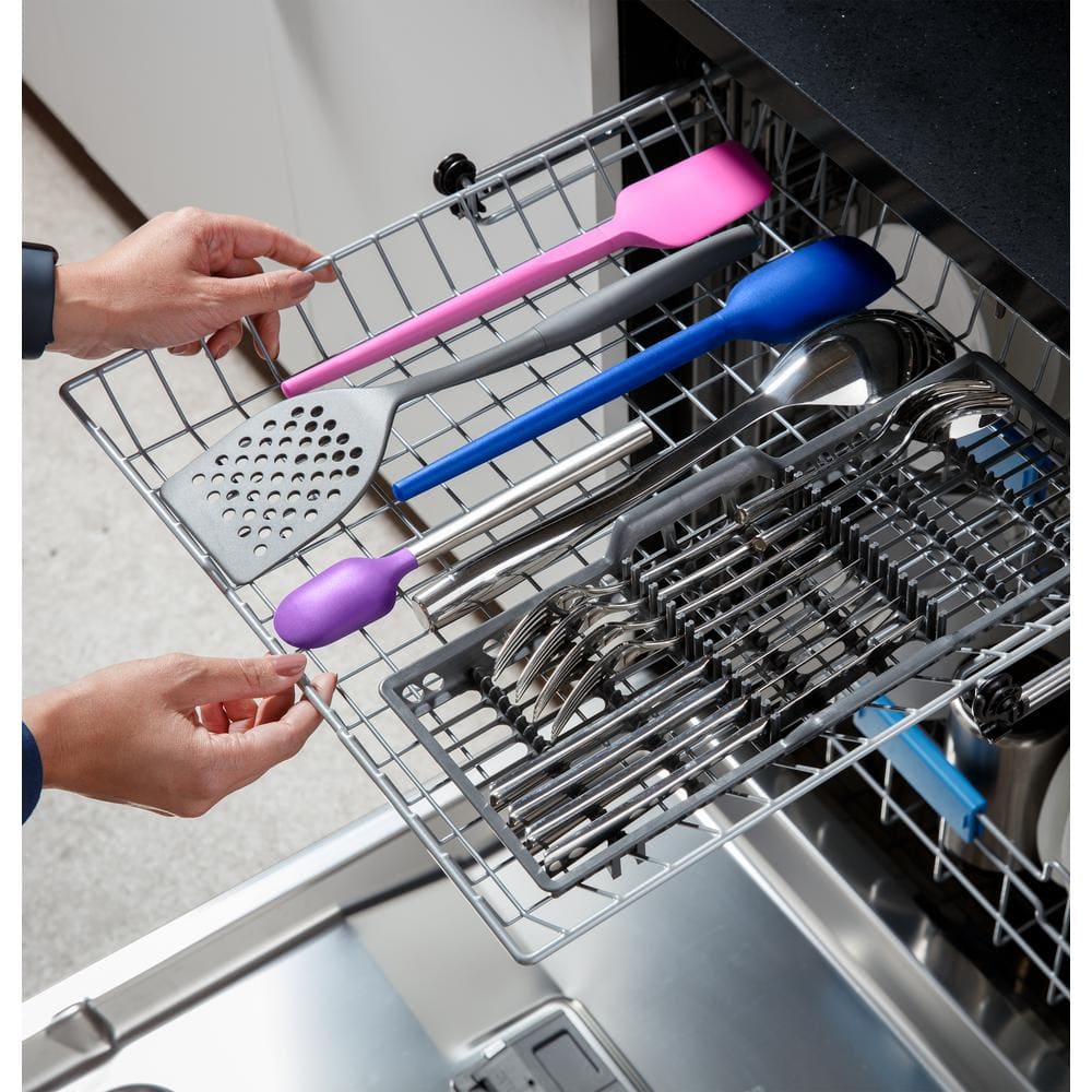 24" Stainless Steel Smart Built-In Dishwasher with Top Control