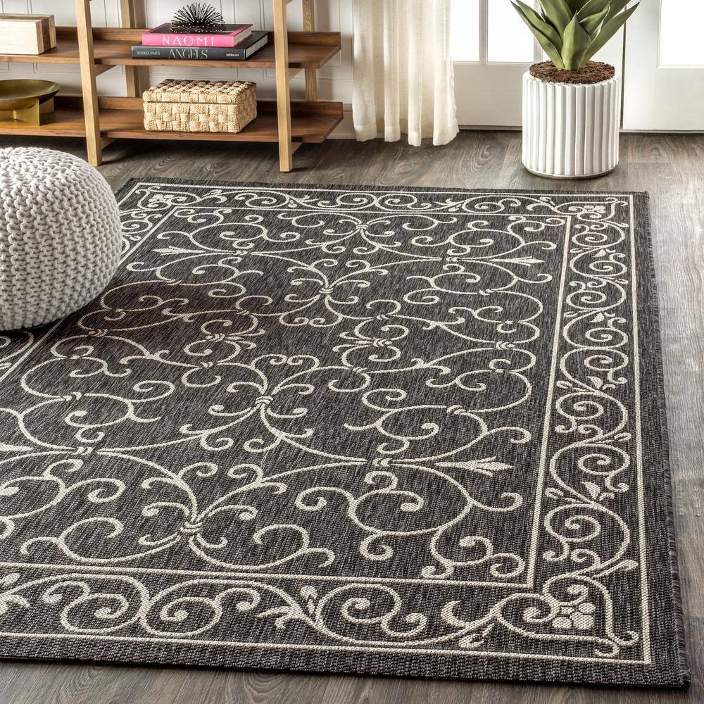 Black and Gray Synthetic Flat Woven Reversible Area Rug