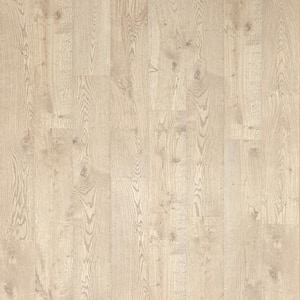 Outlast+ Jetties Beach Oak 12 mm T x 7.5 in. W Waterproof Laminate Wood Flooring (19.6 sqft/case)