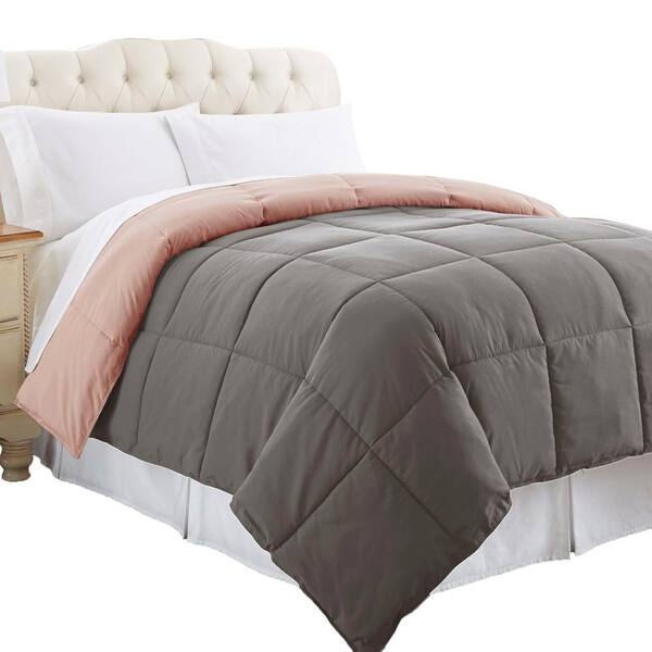 THE URBAN PORT Genoa 1-Piece Gray and Pink Solid Microfiber King Size Box Quilted Reversible Comforter