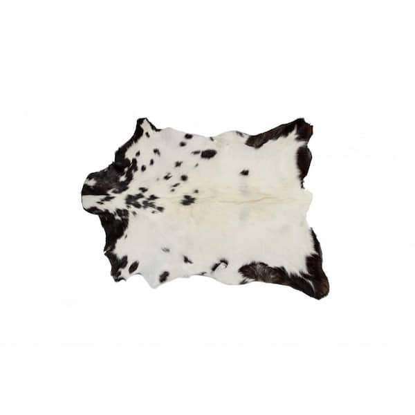 HomeRoots Bernadette Black/White 2 ft. x 3 ft. Specialty Abstract Cowhide Area Rug