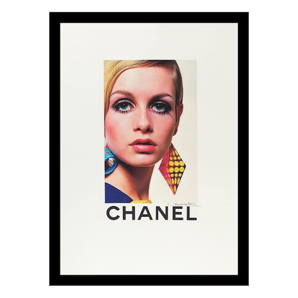 VENICE BEACH Collections Twiggy Designer Fashion Framed Print by Fairchild Paris People Poster Art Print 18 in. x 14 in.