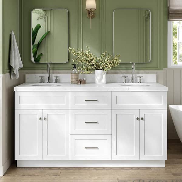 ARIEL Hamlet 66.25 in. W x 22 in. D x 36 in. H Double Sink Freestanding Bath Vanity in White with Carrara White Quartz Top