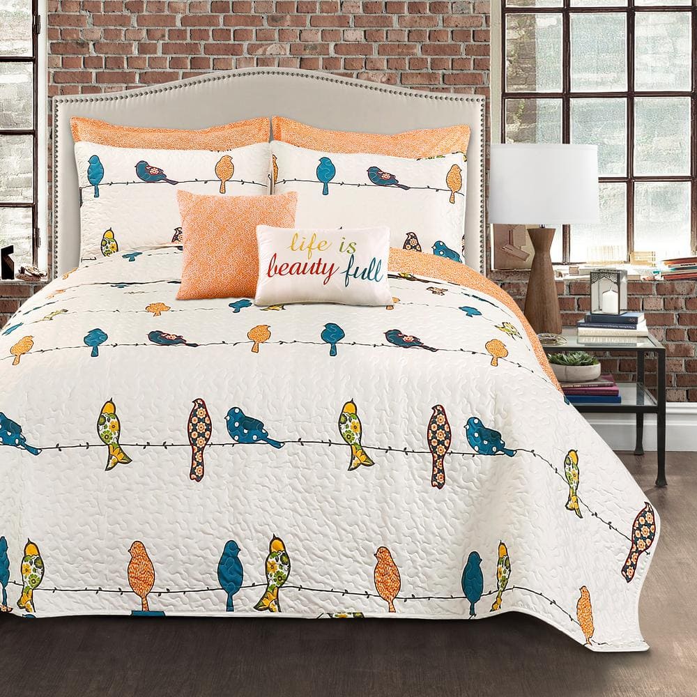 https://images.thdstatic.com/productImages/54c6fae9-f204-48b8-8af3-166ec4a78d9e/svn/lush-decor-bedding-sets-16t002245-64_1000.jpg