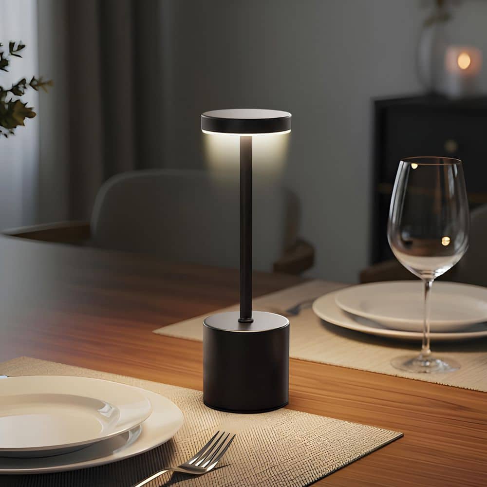 black-betterbeam-table-lamps-