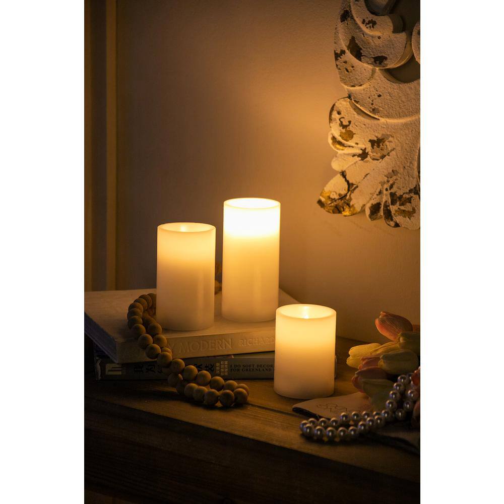 Set of 3 White Flameless LED Decorative Candles with Remote Timer