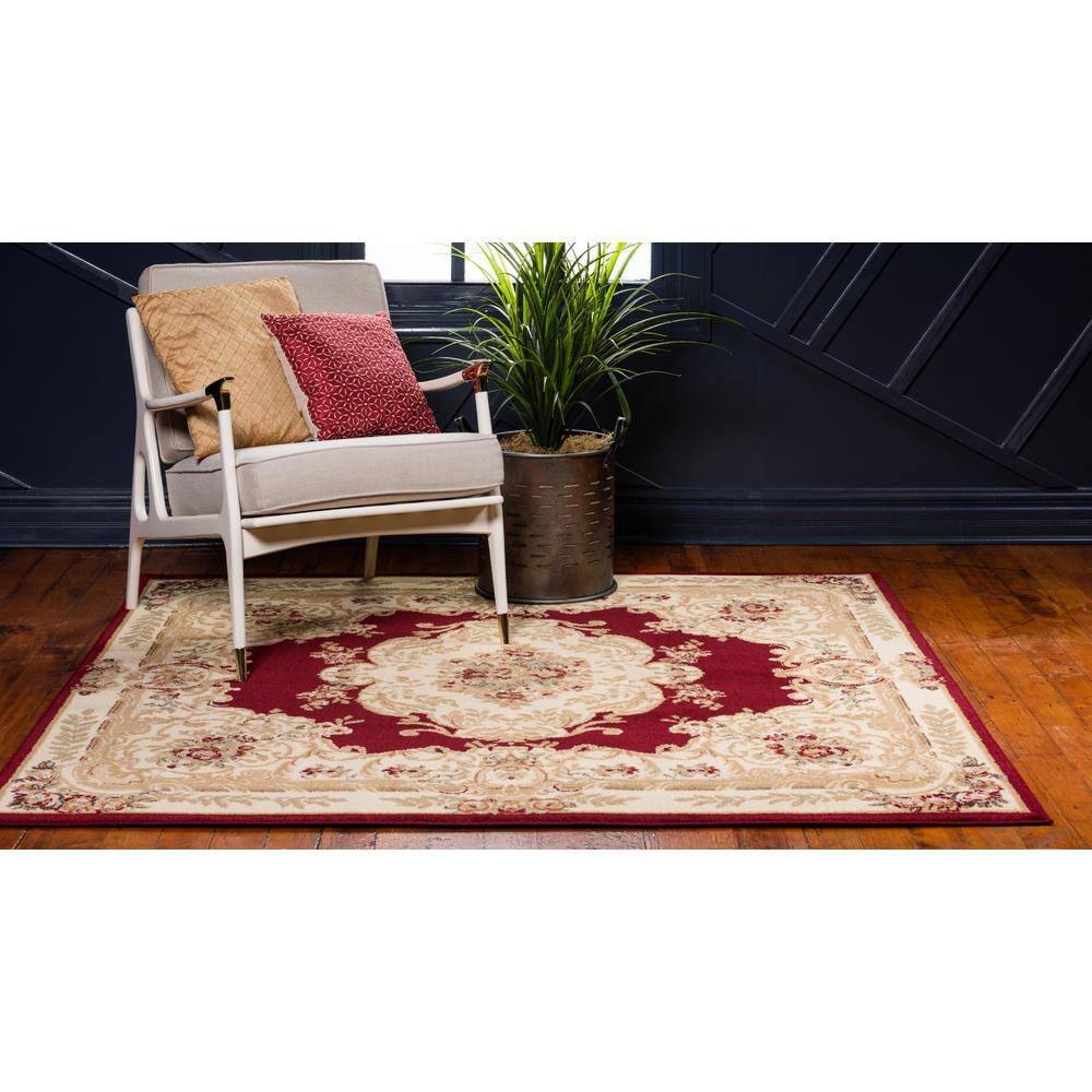 Versailles Classic Medallion 4' Square Rug in Rich Red