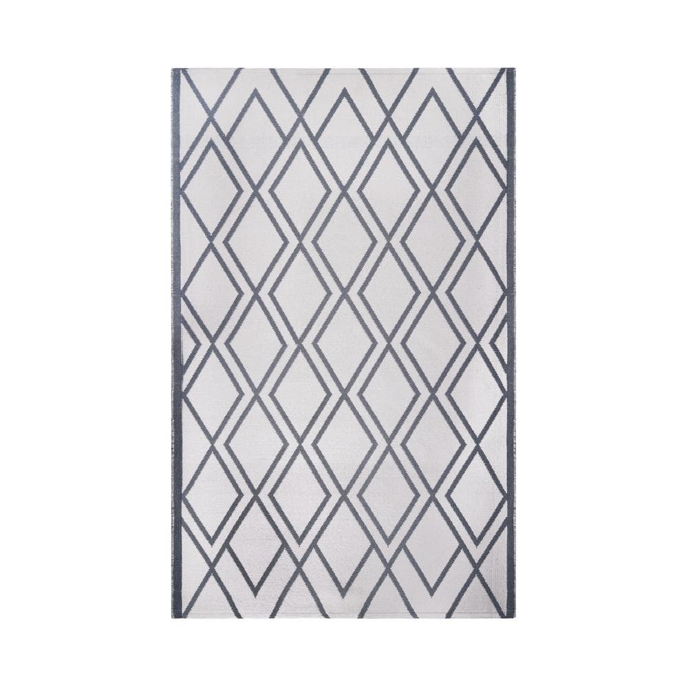 SUPERIOR Raisa Ivory 6 ft. x 9 ft. Diamond Lattice Indoor/Outdoor Area