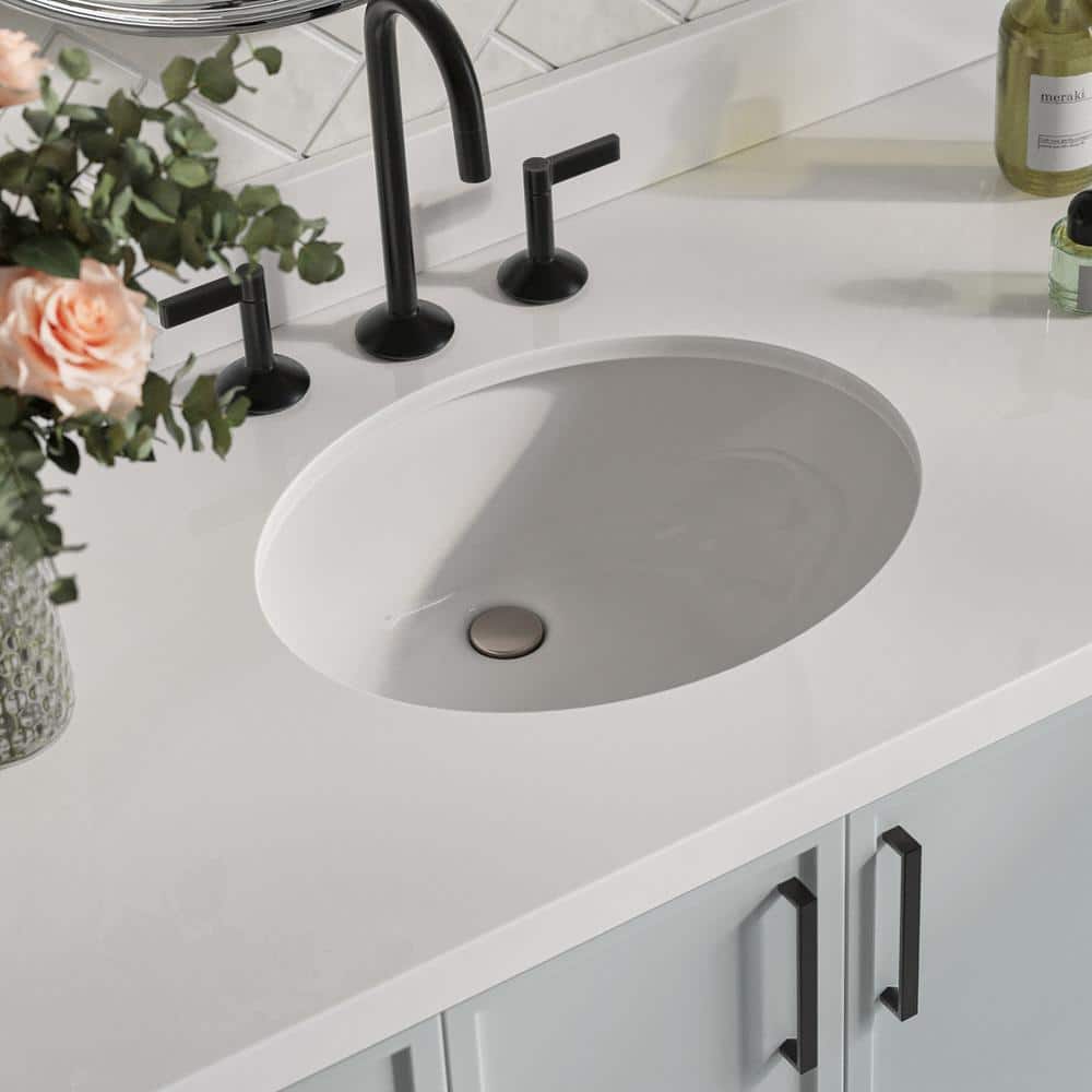 Kelly 43" Light Gray Wood Single Vanity with White Quartz Top