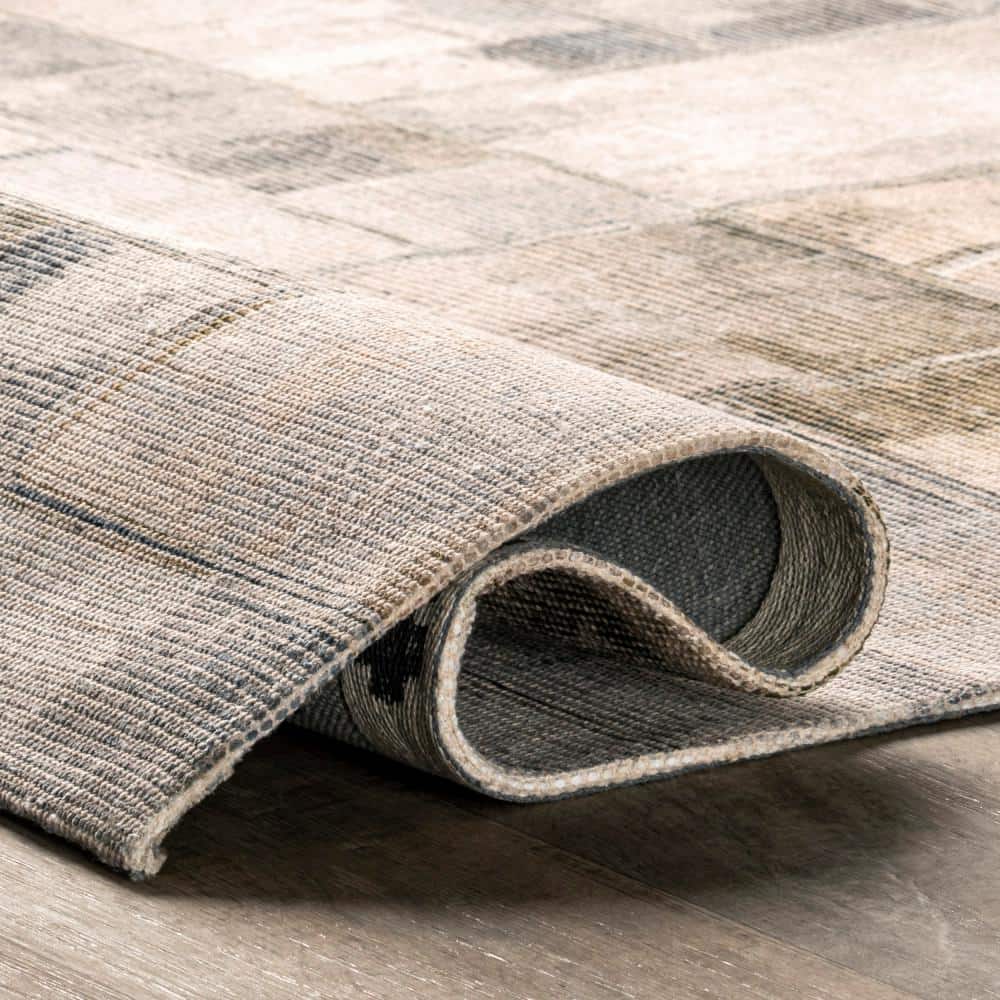 Gray Abstract Synthetic Easy Care Area Rug, 5' x 8'