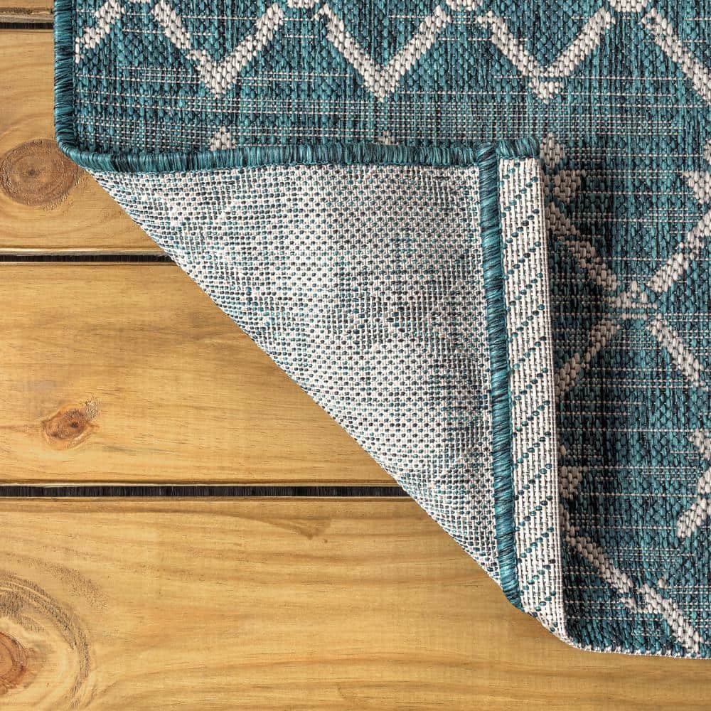 Gray Geometric 8' x 10' Synthetic Flat Woven Rug