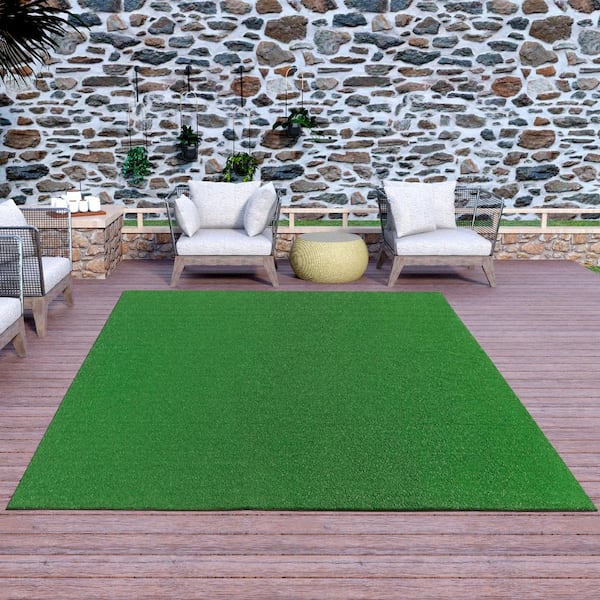 https://images.thdstatic.com/productImages/54f40015-23ee-4965-8a2c-88e64ec0114c/svn/green-ottomanson-artificial-grass-trf350-5x8-31_600.jpg