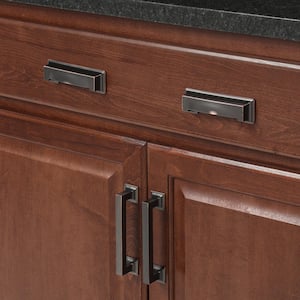 Studio Collection Pull 5-1/16 Inch (128mm) Center to Center Oil-Rubbed Bronze Highlighted Finish