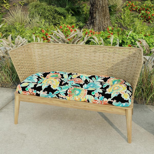 Wicker bench hot sale with cushion