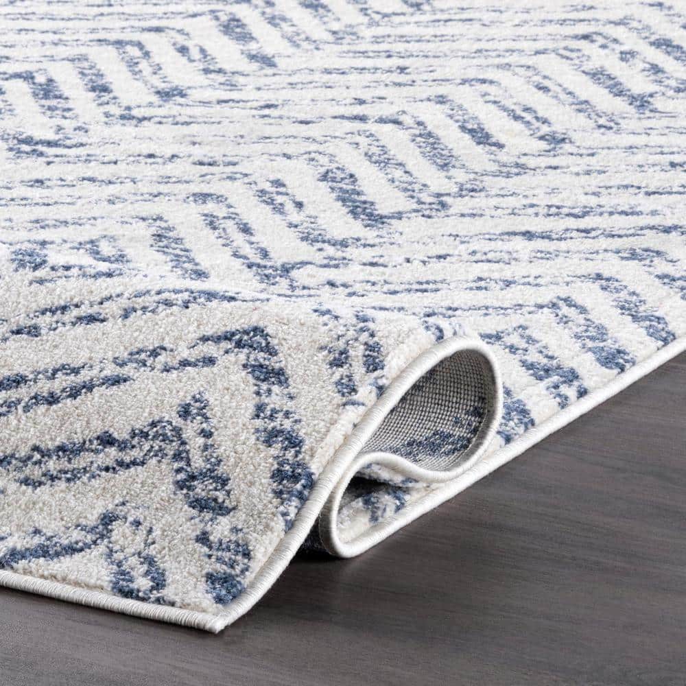 Reversible Geometric Blue Round Easy-Care Synthetic Rug