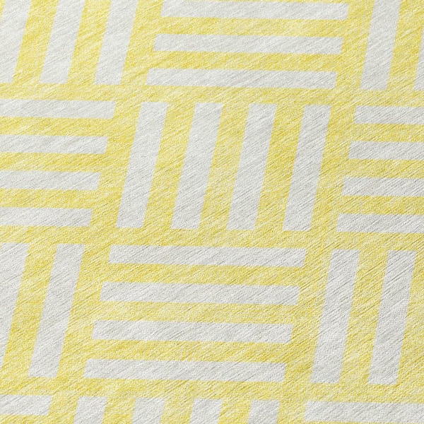 Yellow, Ivory 8 ft. Round Woven Geometric Polyester Round Indoor/Outdoor Area Rug
