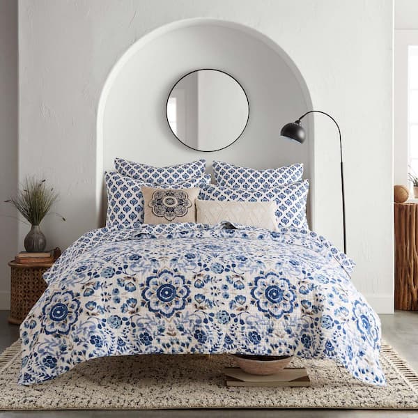 LEVTEX HOME Lorrance Blue Leaves Quilted Cotton Euro Sham (Set of 2)  L57040SHE2 - The Home Depot