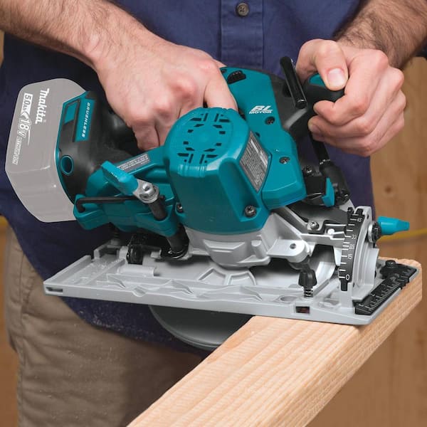 Makita XSH08Z 18V x2 LXT Lithium-Ion (36V) Brushless Cordless 7-1 4” Circular Saw with Guide Rail Compatible Base, Tool Only - 1