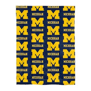 4-Piece Michigan Wolverines Twin Size Multi Colored Polyester Bed in a Bag Set