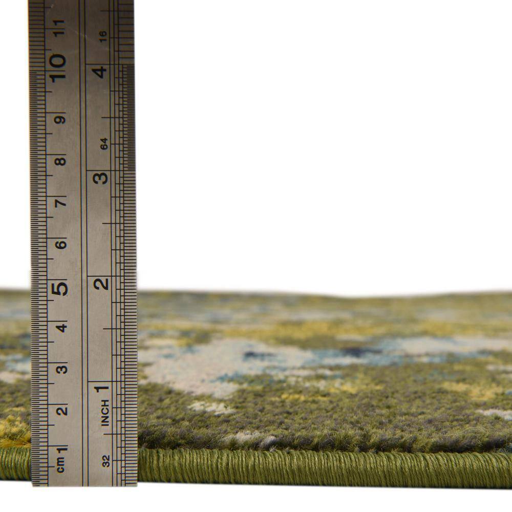 Green Abstract Easy Care Stain-Resistant Area Rug 7' x 10'