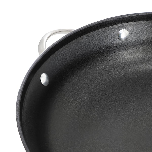 Calphalon Signature 3 qt. Hard-Anodized Aluminum Nonstick 12