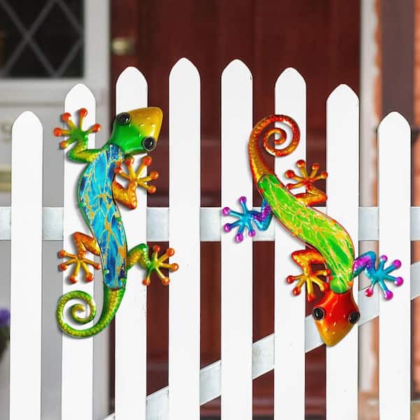 10 in. W x 15 in. H Multi-Colored Metal Outdoor Lizard 3D Wall