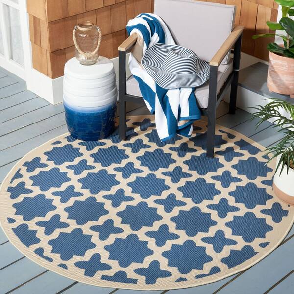 Courtyard 4 x 4 Blue/Beige Quatrefoil Round Rug