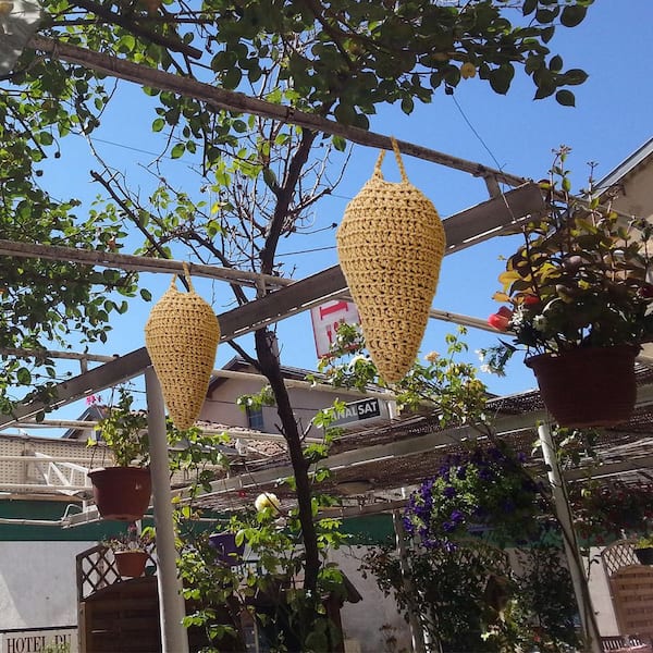 N/A Outdoor Wasp Decoy Trap with Crochet Cotton Yarn Hanging