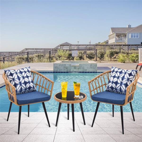 AULEDIO Blue 3 Piece Wicker Round Coffee Table Outdoor Bistro Set with Blue Cushion