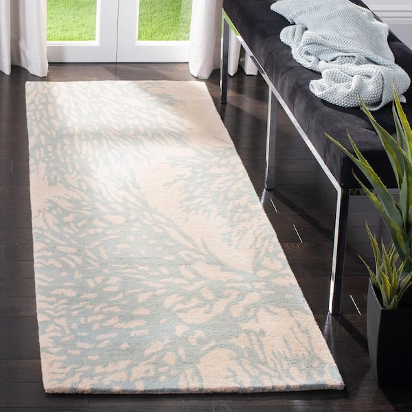 Bella Beige/Blue 2 ft. x 7 ft. Floral Solid Runner Rug