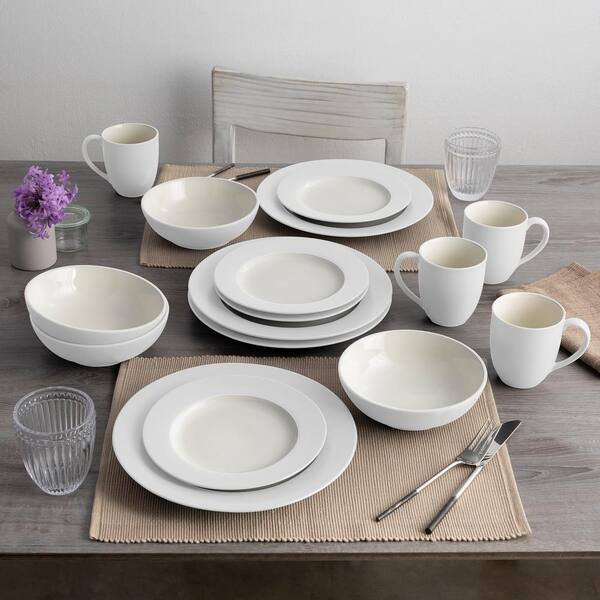 Noritake Colorwave White 8.25 in. (White) Stoneware Rim Salad