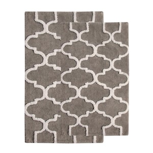24 in. x 17 in. and 34 in. x 21 in. 2-Piece Cotton Bath Rug Set in Gray and White