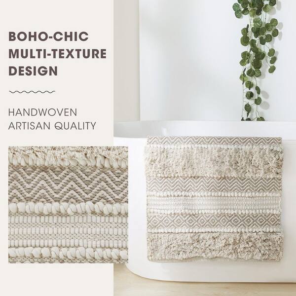 INK+IVY Asher 20 in. x 32 in. Natural Woven Texture Stripe Bath