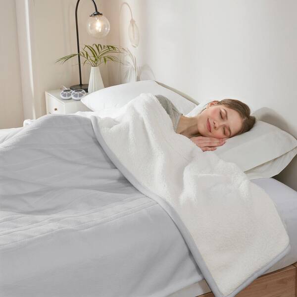 Fleece to Sherpa Light Grey Fleece Full Electric Blanket