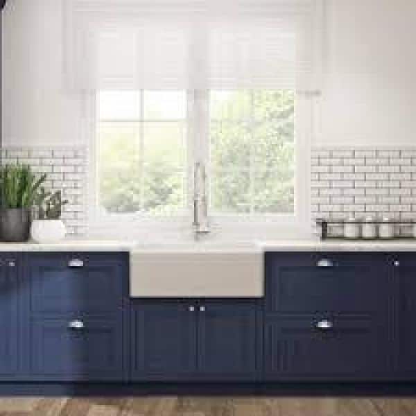 White Granite Farmhouse Apron Kitchen Sink, 33 x 19 Inch