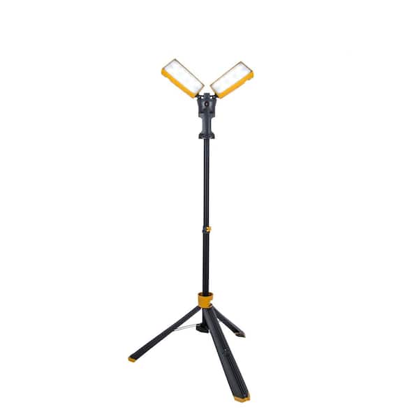 LUTEC 7000-Lumen Integrated LED Work Light with Tripod