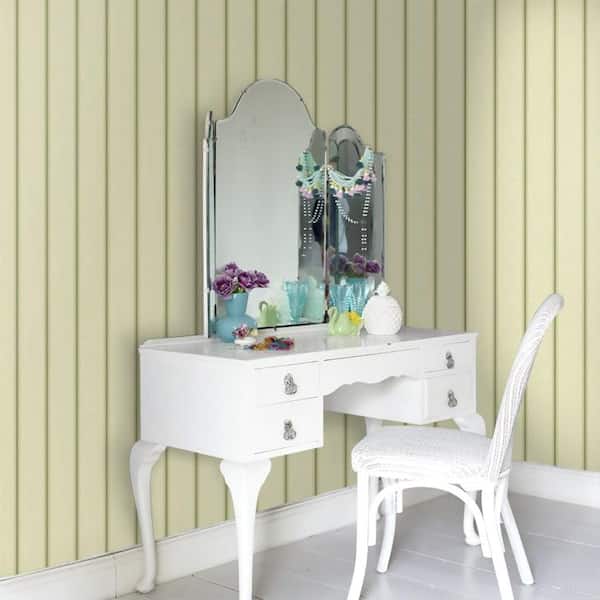 Classic Italian Collection Silky Thin Stripe Green/Yellow Metallic Finish Vinyl on Non-Woven Non-Pasted Wallpaper Sample