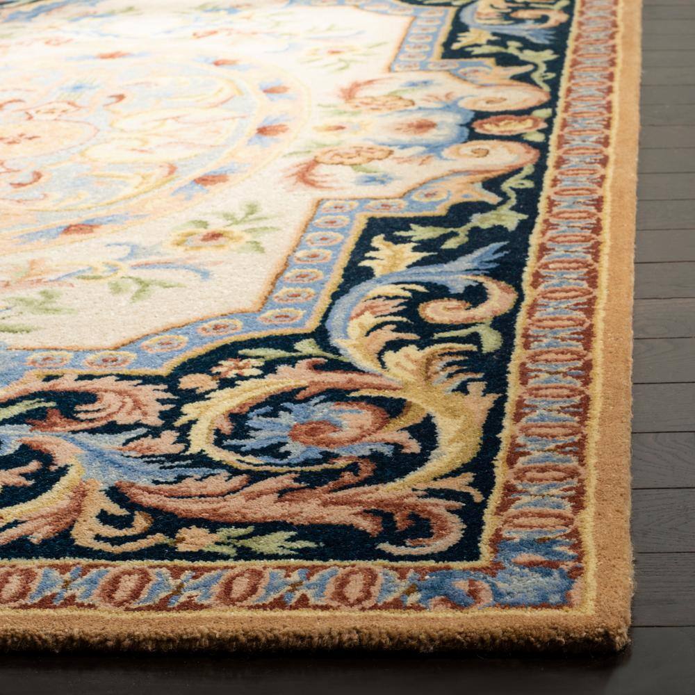 Ivory and Navy Hand-Tufted Wool Rectangular Area Rug, 4' x 6'