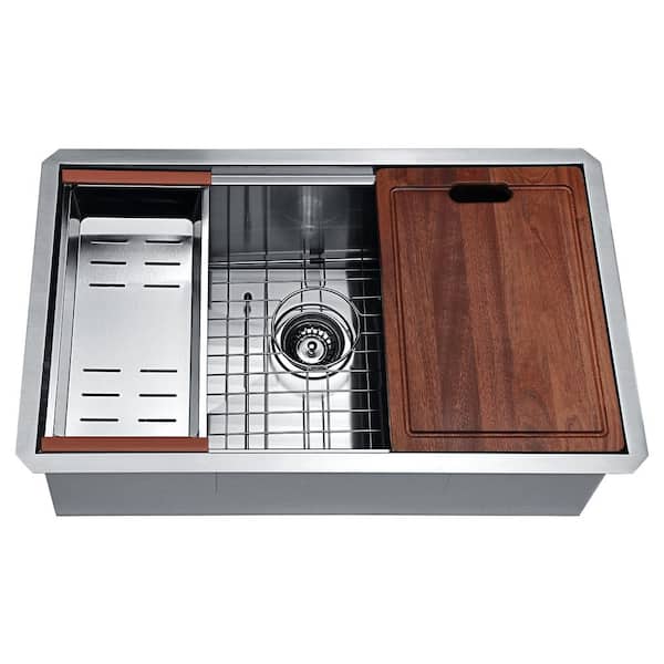 https://images.thdstatic.com/productImages/5597a6e3-bbd7-4470-a1ea-d4c816a975b5/svn/brushed-stainless-steel-anzzi-undermount-kitchen-sinks-k-az3018-1ac-64_600.jpg