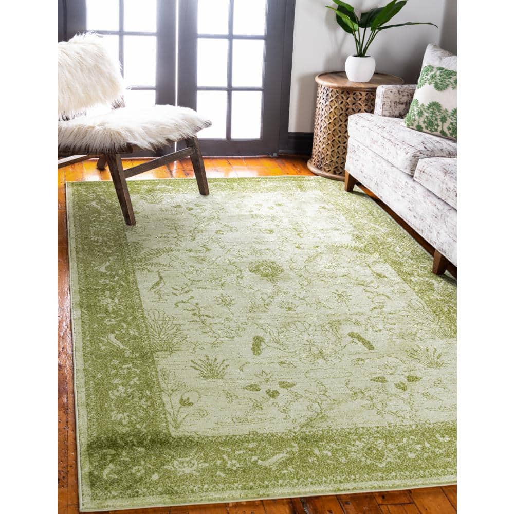 Light Green Floral Synthetic Rectangular Area Rug, 5 x 8 ft
