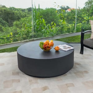 Elementi Rome Slate Black Round Concrete 14.2 in. Outdoor Coffee Table