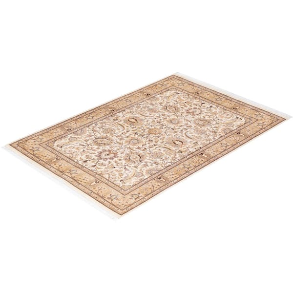 Mogul Traditional Ivory 4 ft. 2 in. x 6 ft. 1 in. Oriental Area Rug