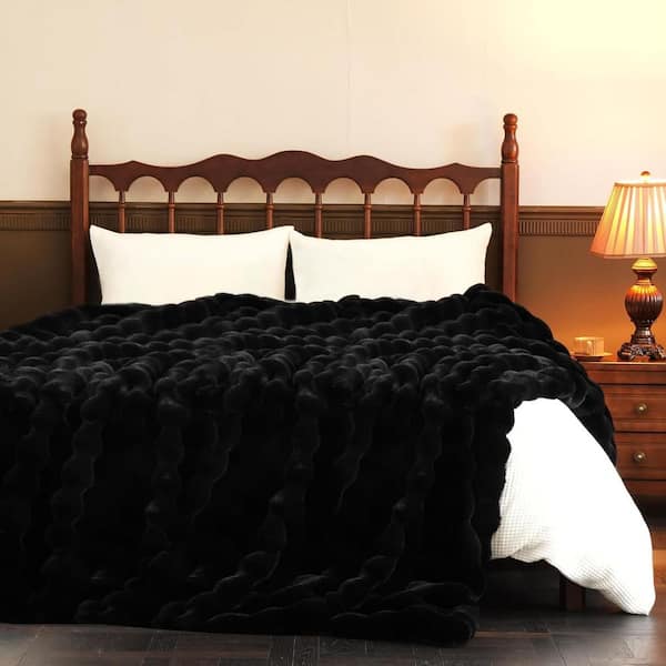 GHOUSE ILTB Black Faux Rabbit Fur 60 x 80 Soft Plush Fuzzy
